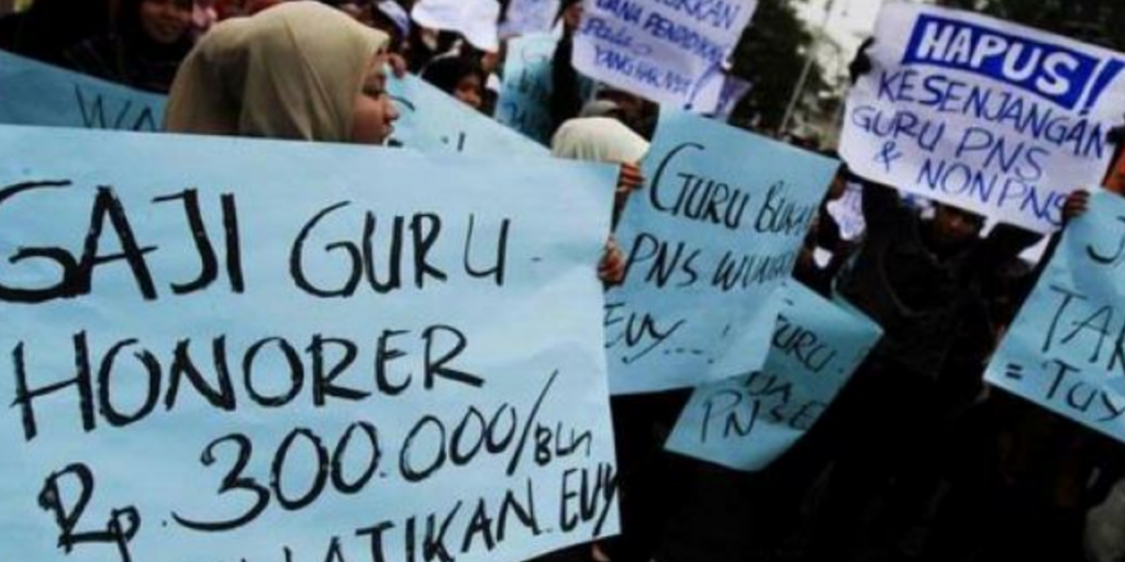 Dana Bos dan Nasib Guru Bangsa